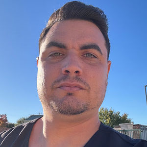 Meet your Posher, Manuel alejandro